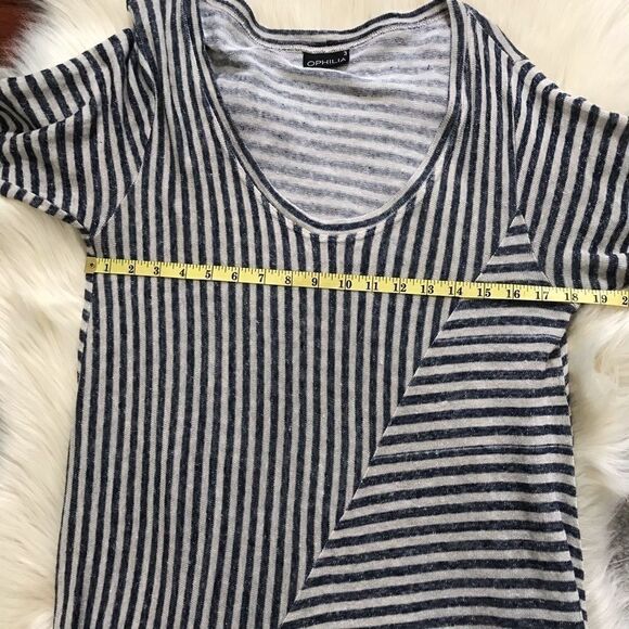 Ophilia Asymmetrical Tunic Blue and White Size 3 - Picture 7 of 10